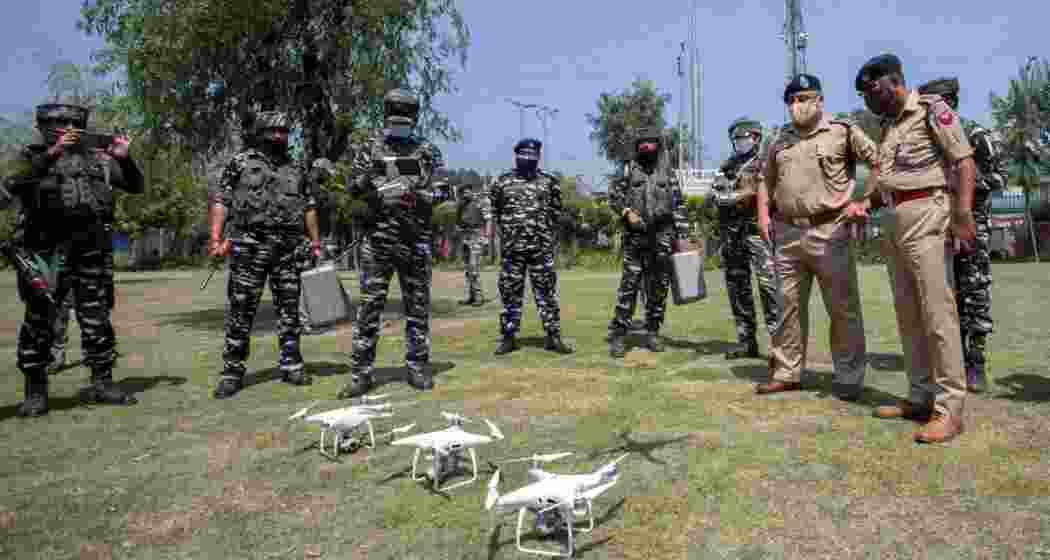 The BSF has also apprehended 240 Indian smugglers and 19 Pakistani nationals involved in cross-border crimes sop far this year. The BSF has also apprehended 240 Indian smugglers and 19 Pakistani nationals involved in cross-border crimes sop far this year.