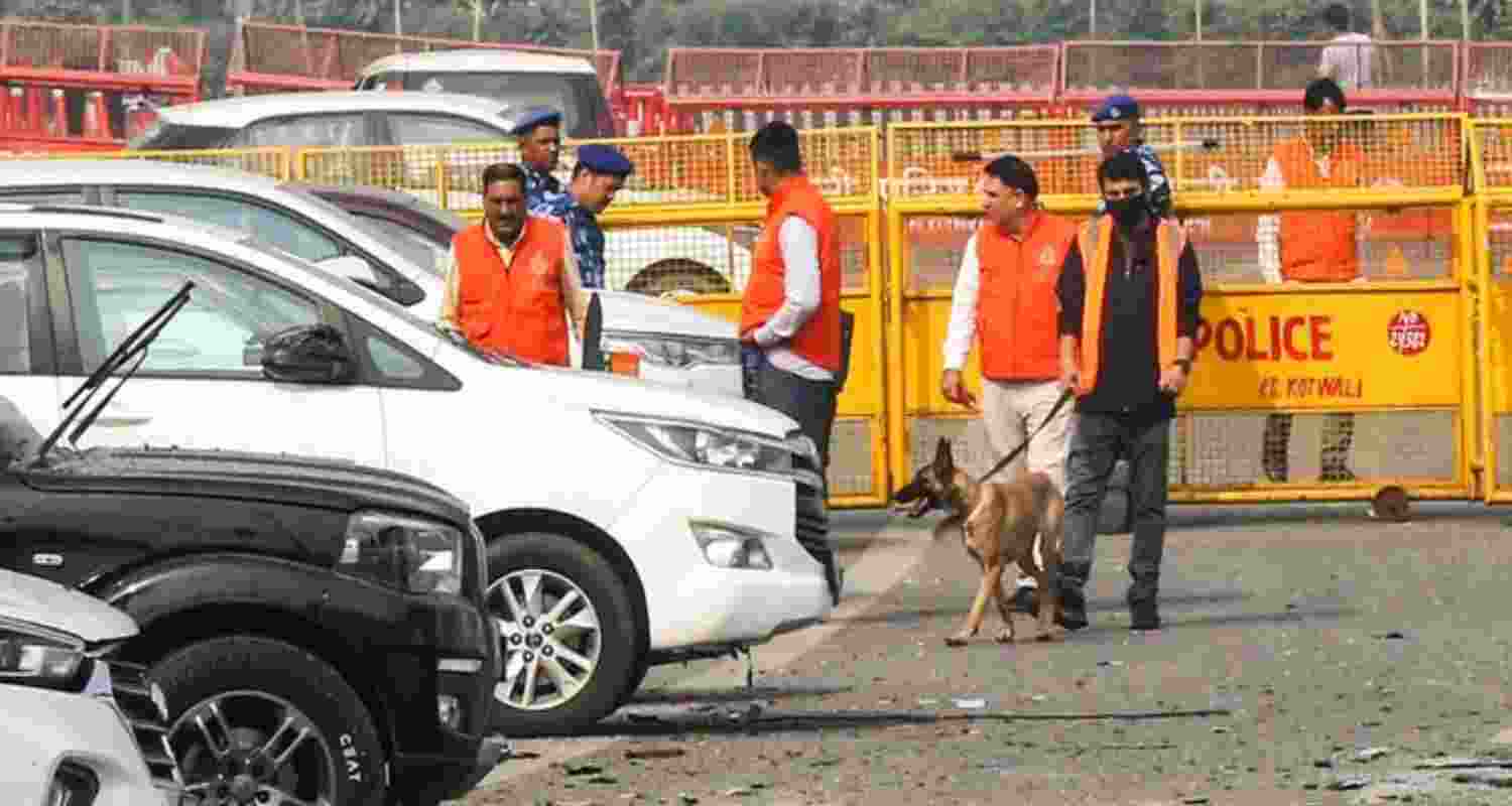 The NMC's order further explained the cancellation, noting that such association or conduct "is prima facie inconsistent with the standards of ethical propriety, integrity and public trust expected of members of the medical profession and attracts the provisions of Clause 1.1.1 and 1.1.2 of Chapter 1 of the Indian Medical Council (Professional Conduct, Etiquette and Ethics) Regulations, 2002." The NMC's order further explained the cancellation, noting that such association or conduct "is prima facie inconsistent with the standards of ethical propriety, integrity and public trust expected of members of the medical profession and attracts the provisions of Clause 1.1.1 and 1.1.2 of Chapter 1 of the Indian Medical Council (Professional Conduct, Etiquette and Ethics) Regulations, 2002."