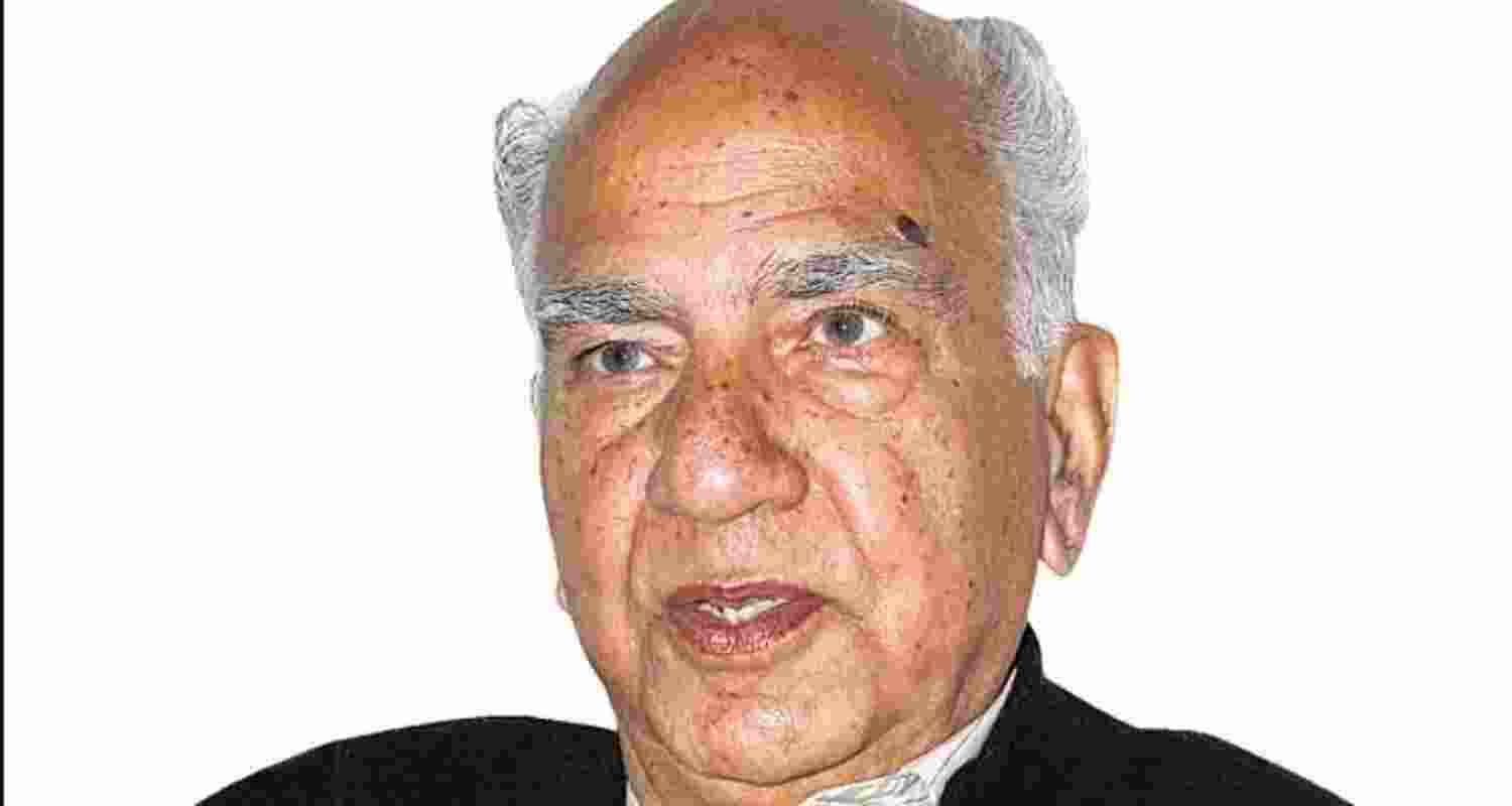 Former Himachal Pradesh chief minister Shanta Kumar. Former Himachal Pradesh chief minister Shanta Kumar.