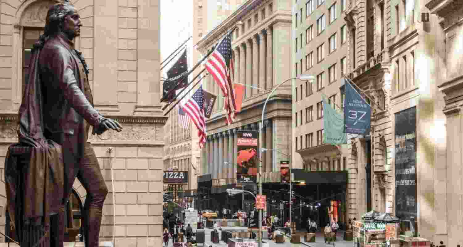 The S&P 500 and Nasdaq, both recorded their largest weekly percentage gains since August, while Dow Jones logged its biggest Friday-to-Friday jump since June The S&P 500 and Nasdaq, both recorded their largest weekly percentage gains since August, while Dow Jones logged its biggest Friday-to-Friday jump since June