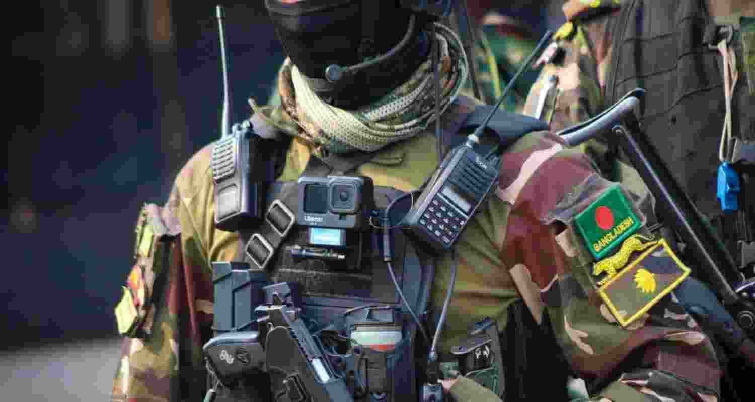 Bangladesh Army chief General Waker-uz-Zaman undertook a day-long visit to the 66th Infantry Division in Rangpur, accompanied by at least one lieutenant general and four brigadiers Bangladesh Army chief General Waker-uz-Zaman undertook a day-long visit to the 66th Infantry Division in Rangpur, accompanied by at least one lieutenant general and four brigadiers