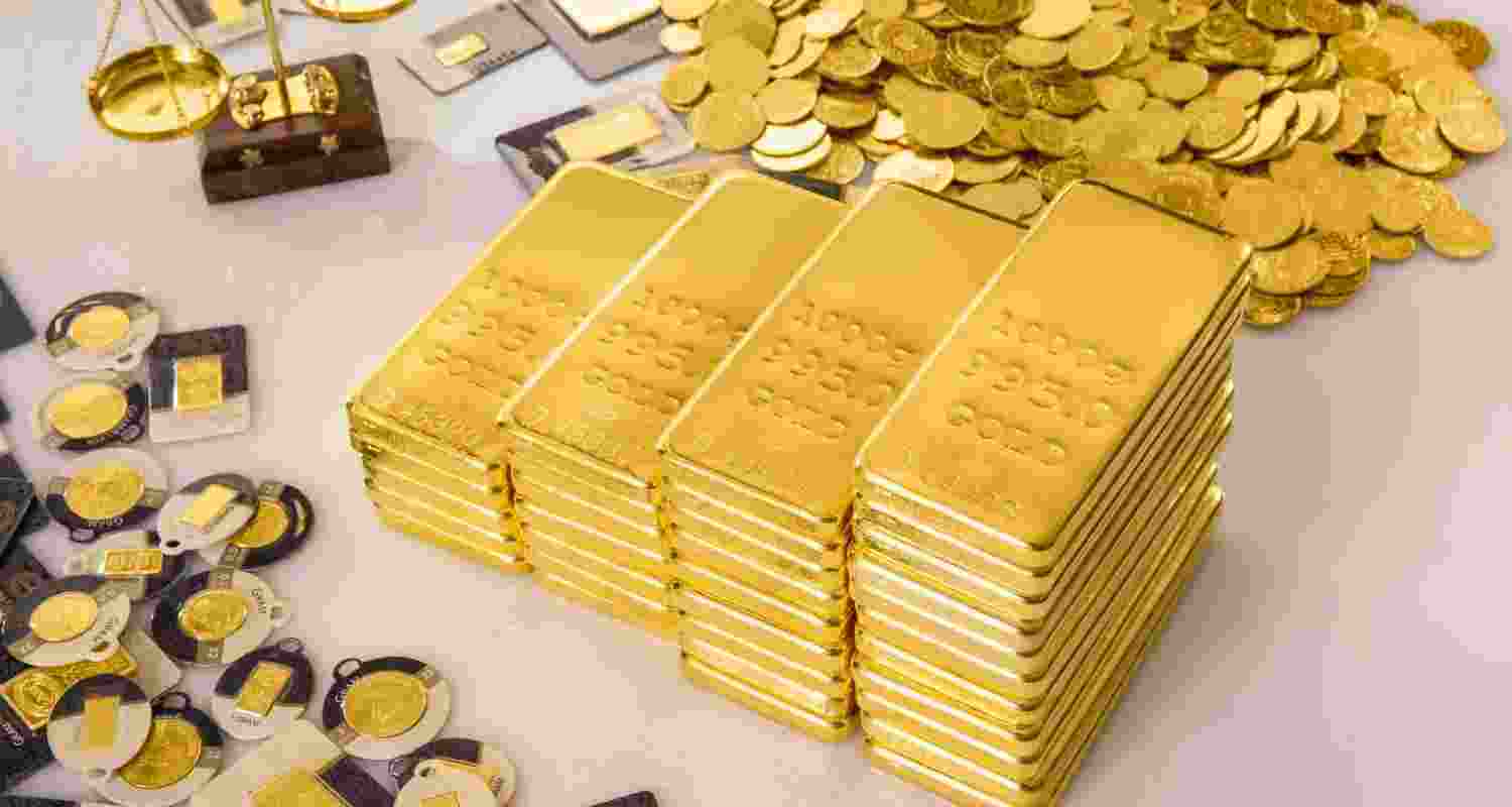 Silver also fell sharply by ₹2,500 to ₹1,51,500 per kilogram (inclusive of all taxes) on Tuesday from the previous close of ₹1,54,000 per kg on Monday Silver also fell sharply by ₹2,500 to ₹1,51,500 per kilogram (inclusive of all taxes) on Tuesday from the previous close of ₹1,54,000 per kg on Monday