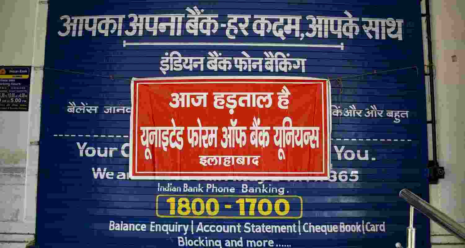 Currently, banks remain open on the first, third, and fifth Saturdays of every month Currently, banks remain open on the first, third, and fifth Saturdays of every month