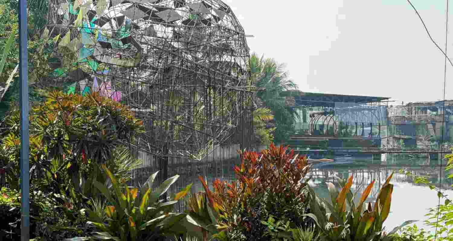 Cafe CO2 Goa, a prominent nightclub located on a cliff overlooking the Arabian Sea at Vagator beach in North Goa, was sealed on Saturday. Earlier in the week, Goya Club, also in Vagator, was shut down for alleged violations Cafe CO2 Goa, a prominent nightclub located on a cliff overlooking the Arabian Sea at Vagator beach in North Goa, was sealed on Saturday. Earlier in the week, Goya Club, also in Vagator, was shut down for alleged violations