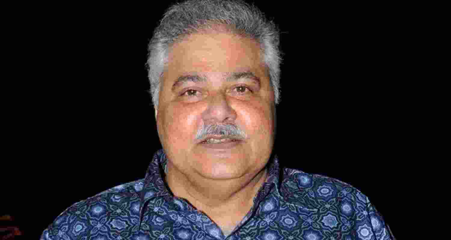 Filmmaker Ashok Pandit confirmed the news on social media, saying the actor died around 2.30 pm due to kidney failure Filmmaker Ashok Pandit confirmed the news on social media, saying the actor died around 2.30 pm due to kidney failure