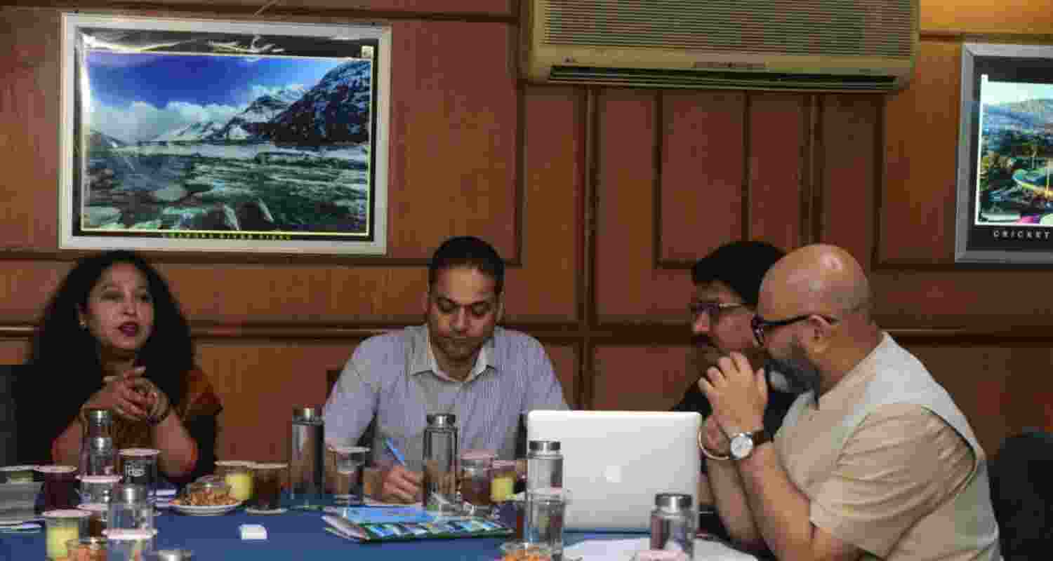 HPTDC officials during a high-level meeting with senior officials from leading public sector banks at Himachal Bhawan, New Delhi, on Tuesday. HPTDC officials during a high-level meeting with senior officials from leading public sector banks at Himachal Bhawan, New Delhi, on Tuesday.