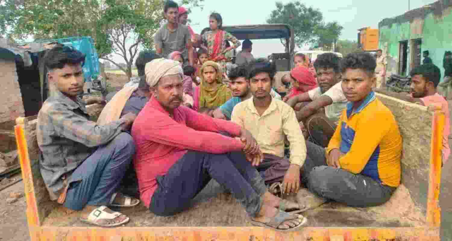 Illegal Bangladeshi nationals detained by police in Hisar district. Illegal Bangladeshi nationals detained by police in Hisar district.
