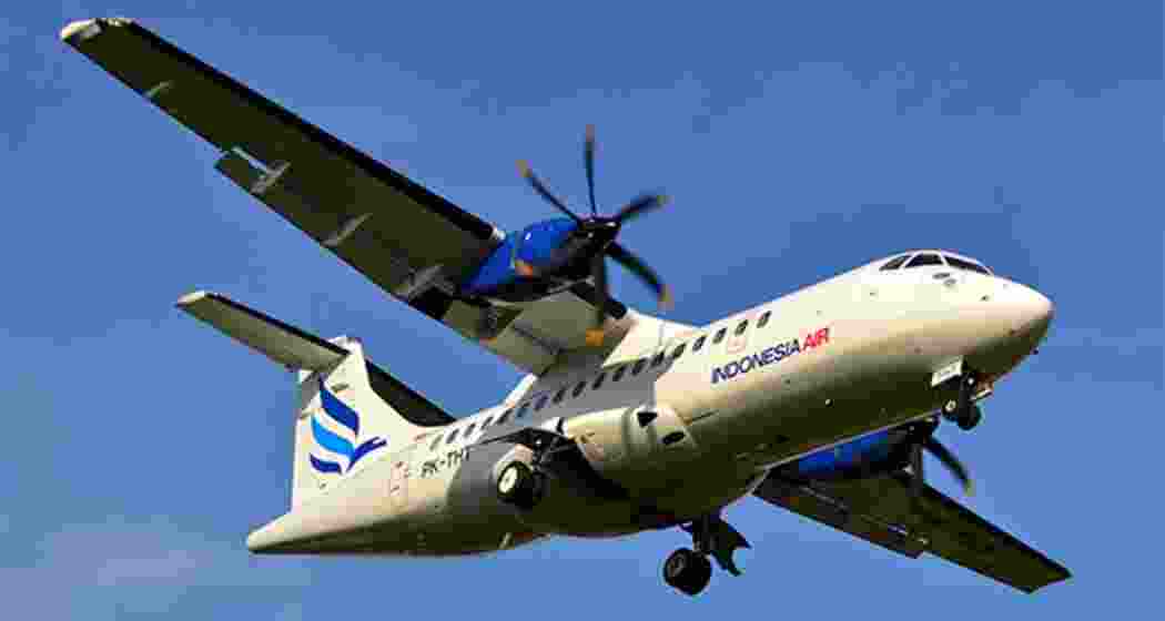 The turboprop ATR 42-500 was operated by Indonesia Air Transport (Indonesia Air Transport) The turboprop ATR 42-500 was operated by Indonesia Air Transport (Indonesia Air Transport)
