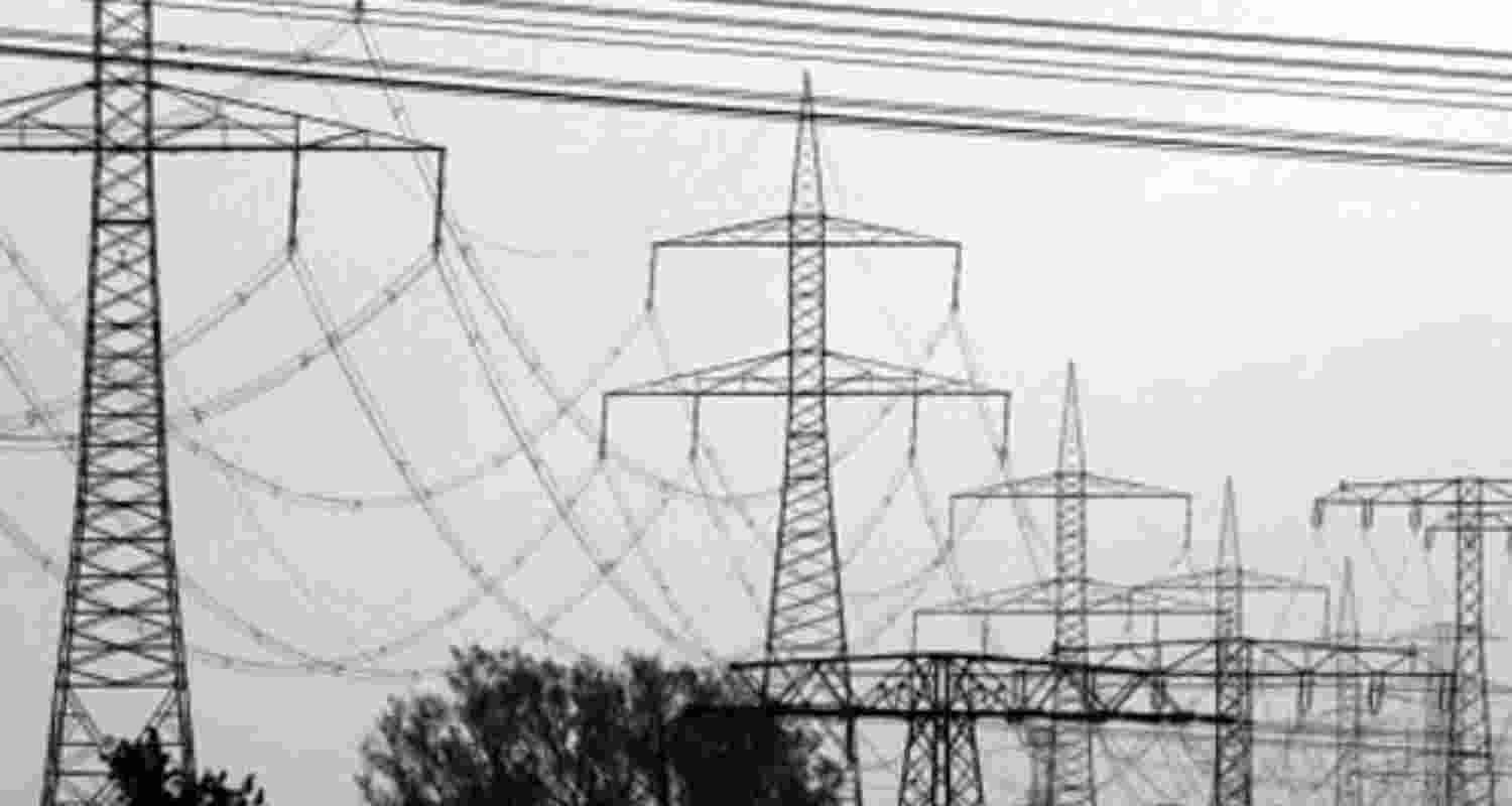 Tripura faces power crisis as over half skip bill payments Tripura faces power crisis as over half skip bill payments