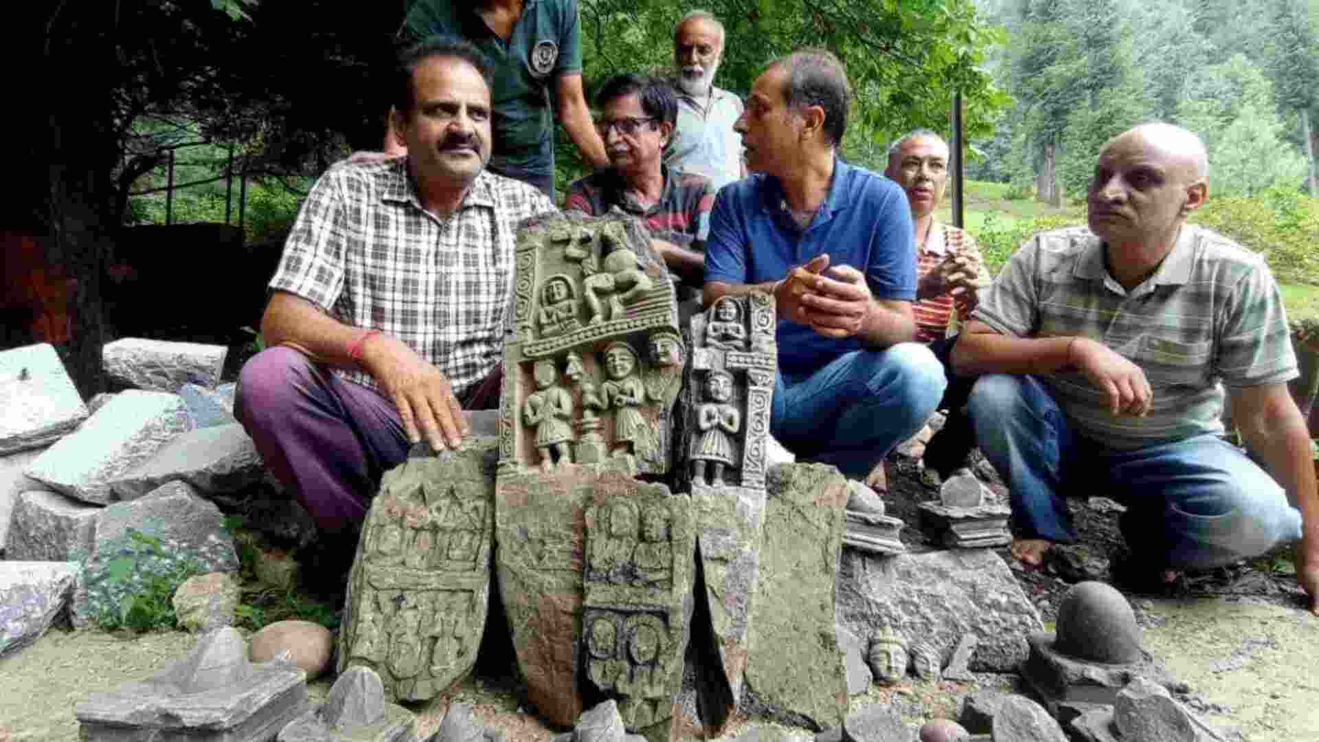 Ancient idols discovered during spring renovation in Kashmir Ancient idols discovered during spring renovation in Kashmir
