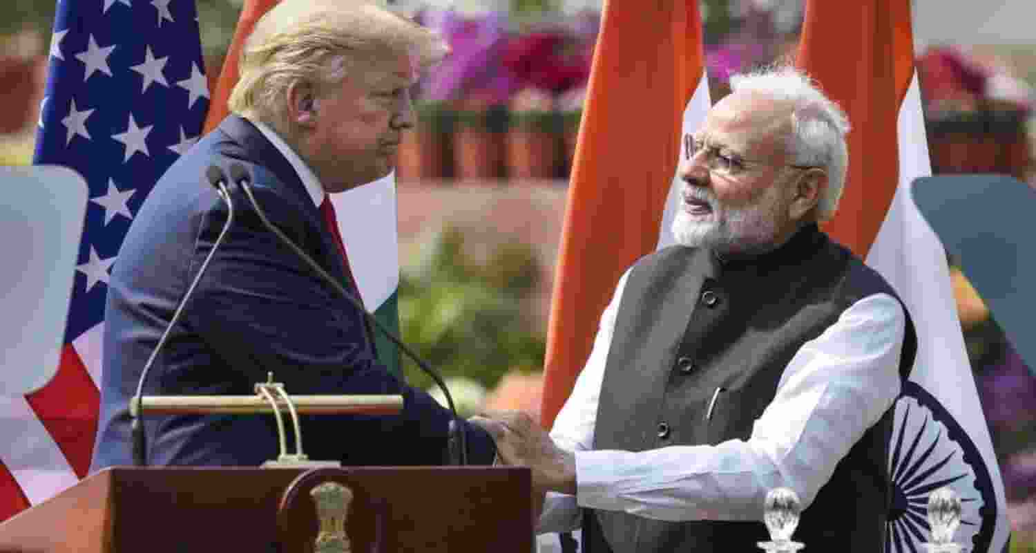 PM Modi talks to US President Trump on ties PM Modi talks to US President Trump on ties