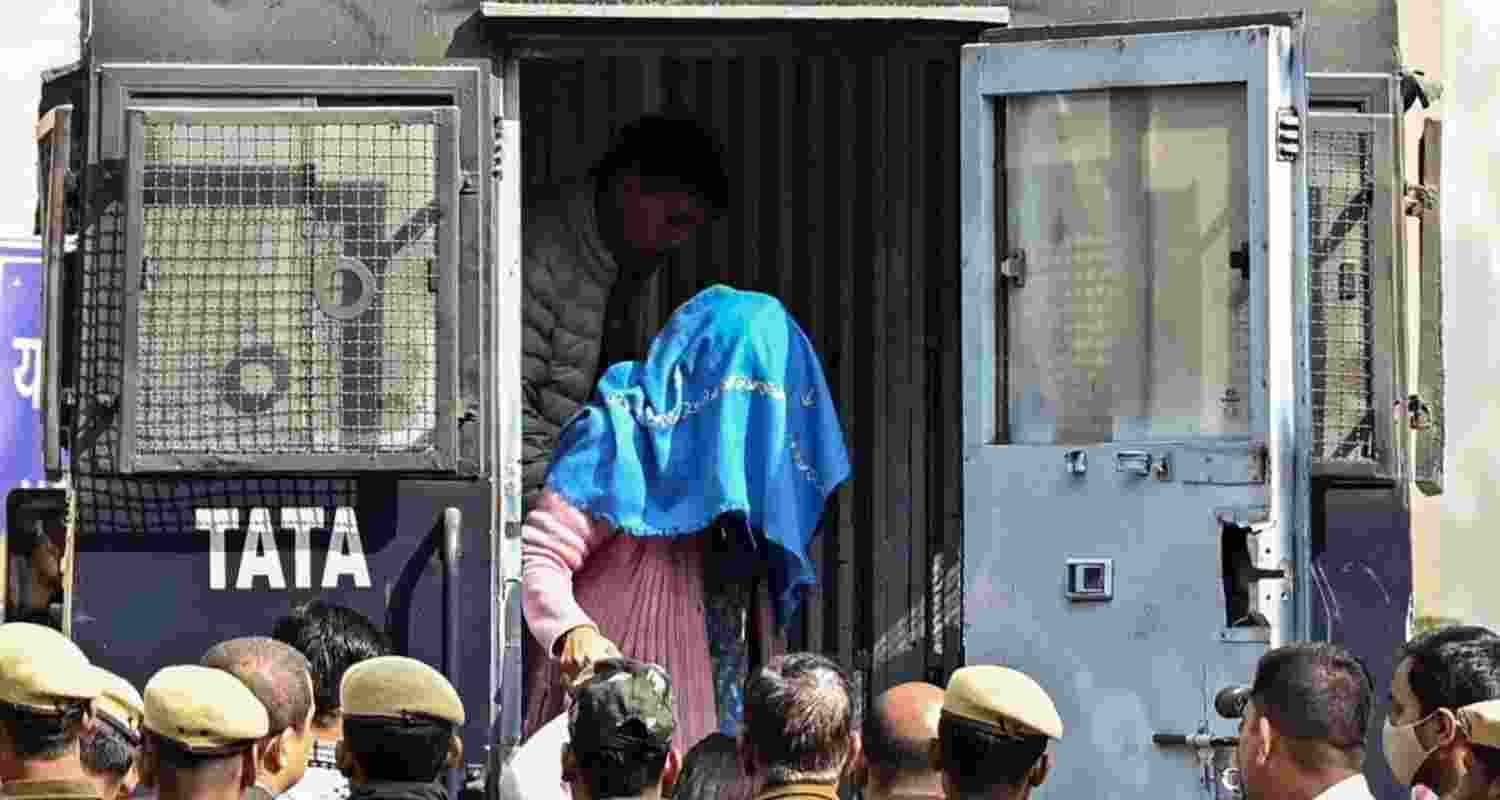 Delhi blast: Court sends 3 doctors, preacher to 12 days jail Delhi blast: Court sends 3 doctors, preacher to 12 days jail