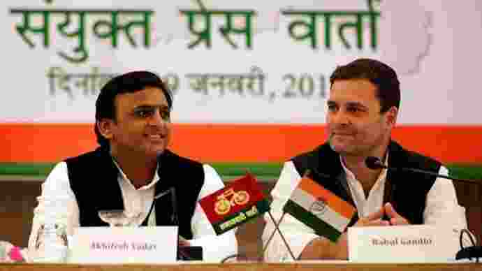 Congress-Samajwadi Party Alliance: Akhilesh Yadav pushes for Cong to field Ujjawal Raman Singh in Allahabad seat Congress-Samajwadi Party Alliance: Akhilesh Yadav pushes for Cong to field Ujjawal Raman Singh in Allahabad seat