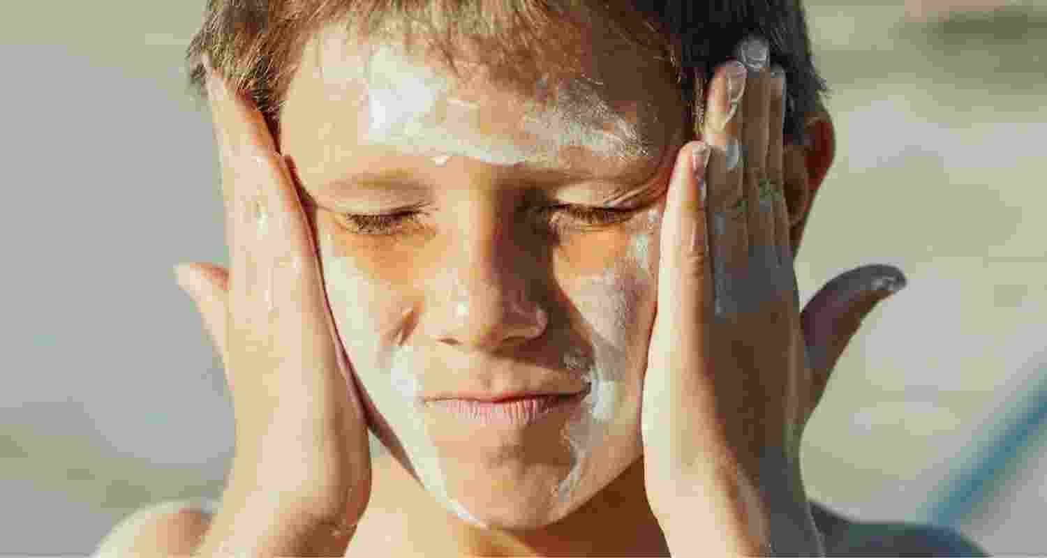 The truth about mineral and chemical sunscreens The truth about mineral and chemical sunscreens