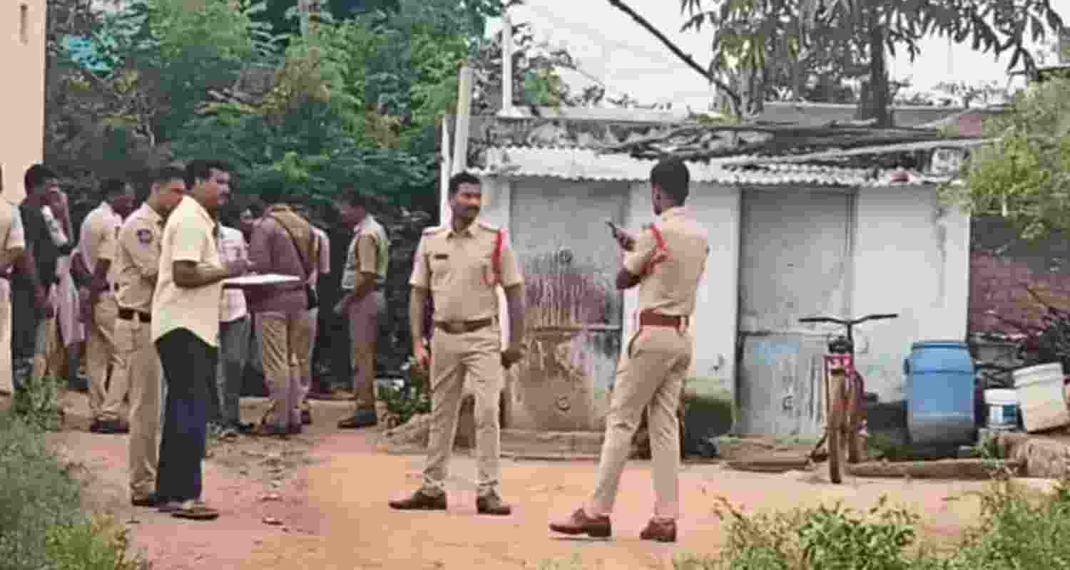 T'gana man kills wife, daughter, sister-in-law then dies by suicide T'gana man kills wife, daughter, sister-in-law then dies by suicide