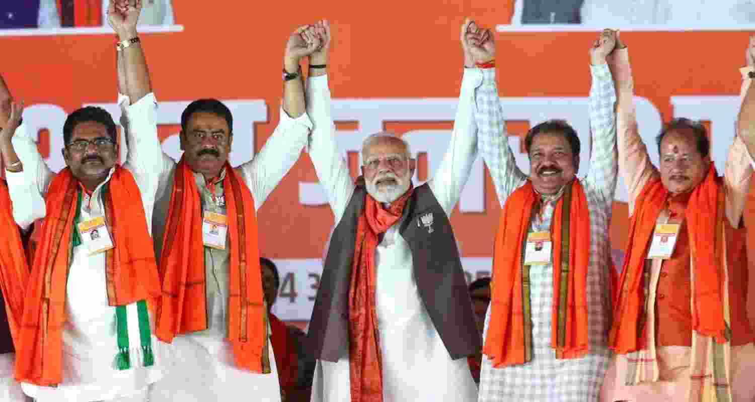 PM Modi kick-starts Bihar campaign ahead of Assembly polls. PM Modi kick-starts Bihar campaign ahead of Assembly polls.
