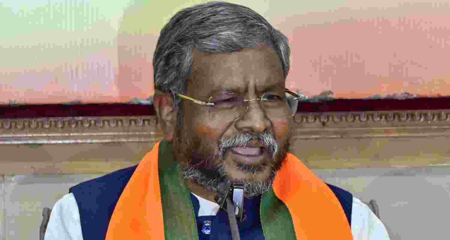 Marandi says Rahul Gandhi has no love for Sanatana. Marandi says Rahul Gandhi has no love for Sanatana.