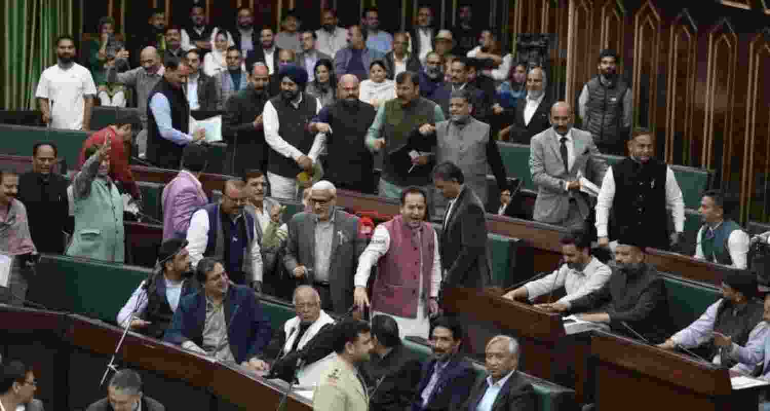 'Vote chor' slogan echoes in J&K Assembly as NC targets BJP 'Vote chor' slogan echoes in J&K Assembly as NC targets BJP