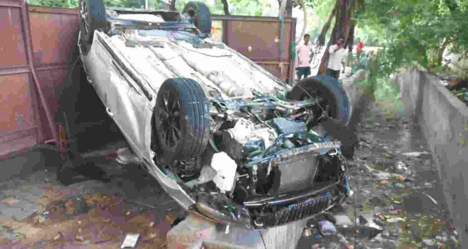 20-yr-old son of Army officer dies after car falls into drain in Delhi 20-yr-old son of Army officer dies after car falls into drain in Delhi