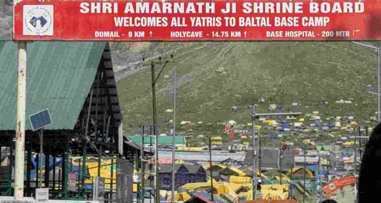 Amarnath Yatra 2026 begins as LG Manoj Sinha flags off the first convoy from Jammu, with 4,822 pilgrims heading to Baltal and Pahalgam routes. Amarnath Yatra 2026 begins as LG Manoj Sinha flags off the first convoy from Jammu, with 4,822 pilgrims heading to Baltal and Pahalgam routes.