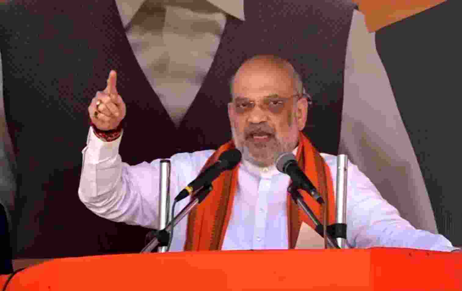 Clear fight between Gandhi-Abdullah families and BJP: Shah Clear fight between Gandhi-Abdullah families and BJP: Shah