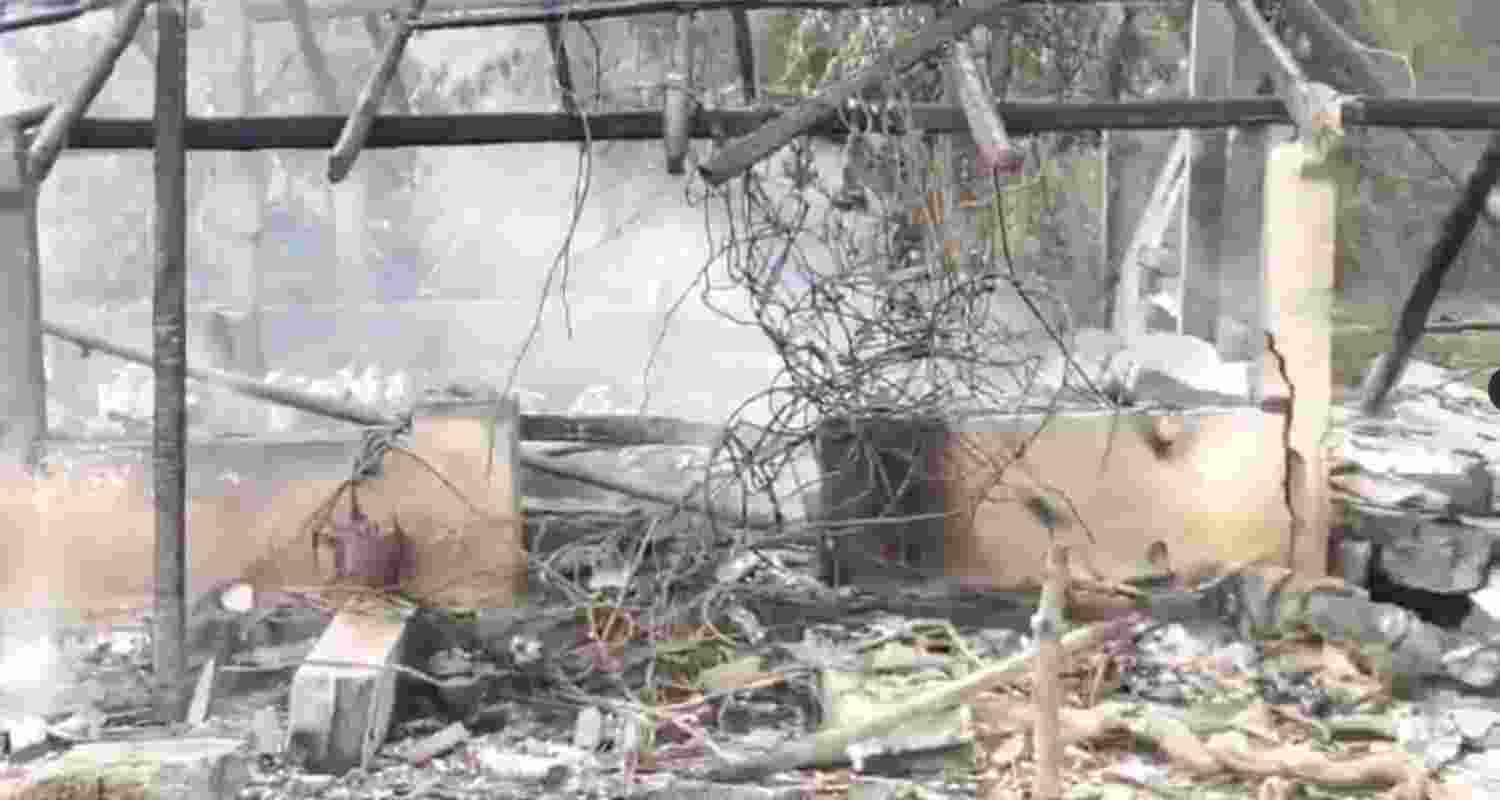 Blaze at Andhra's firecracker factory leaves 8 dead Blaze at Andhra's firecracker factory leaves 8 dead