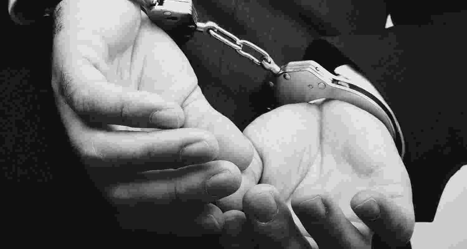 Three youths arrested in Vijayawada for alleged extremist activity via social media; probe finds foreign links and online radicalisation efforts. Three youths arrested in Vijayawada for alleged extremist activity via social media; probe finds foreign links and online radicalisation efforts.