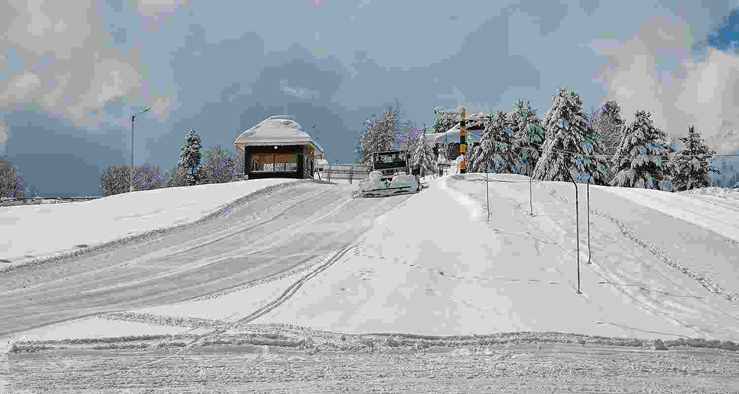 Gulmarg Ski Resort covered in snow after fresh snowfall in Baramulla on Wednesday. Gulmarg Ski Resort covered in snow after fresh snowfall in Baramulla on Wednesday.