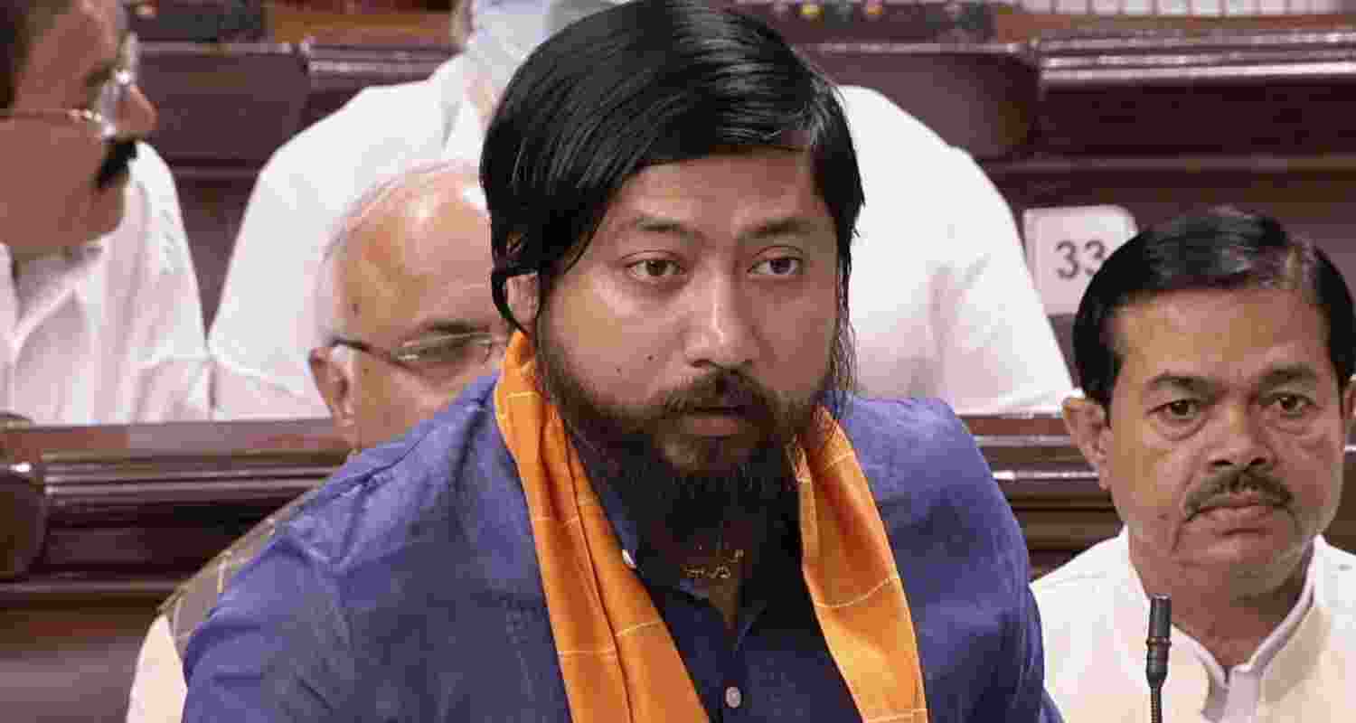 North Bengal Development Minister Nisith Pramanik ordered geo-tagging of projects and action against 122 agencies over alleged corruption and fund misuse. North Bengal Development Minister Nisith Pramanik ordered geo-tagging of projects and action against 122 agencies over alleged corruption and fund misuse.