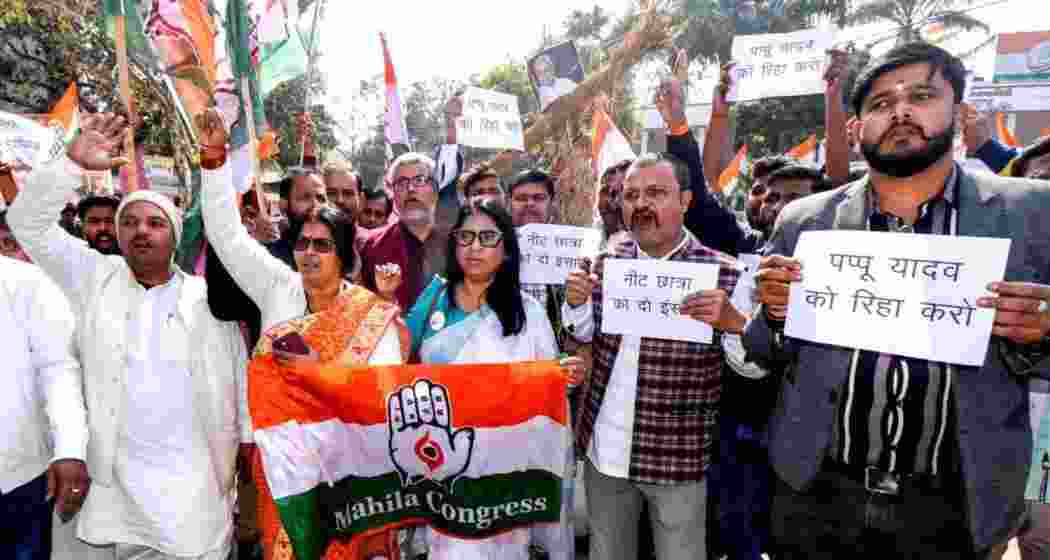 Member of the Congress demonstrate in Patna against the arrest of MP Pappu Yadav, accusing the Nitish Kumar government of political vendetta and burning the Chief Minister’s effigy outside its headquarters on Sunday. Member of the Congress demonstrate in Patna against the arrest of MP Pappu Yadav, accusing the Nitish Kumar government of political vendetta and burning the Chief Minister’s effigy outside its headquarters on Sunday.