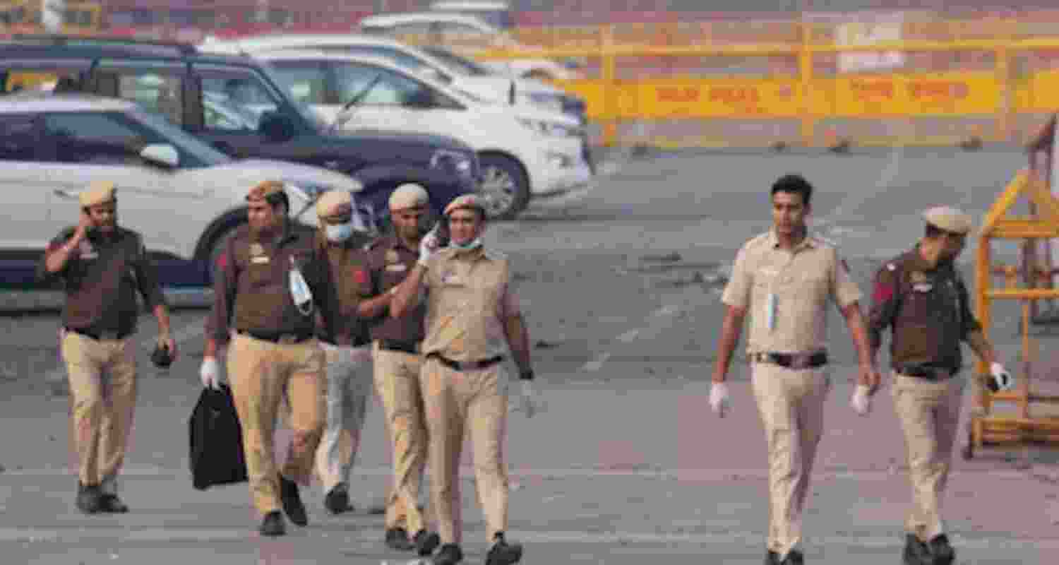 The emails, similar in nature to those that have plagued the capital over the past month, were immediately reported to the police and fire brigade. The emails, similar in nature to those that have plagued the capital over the past month, were immediately reported to the police and fire brigade.