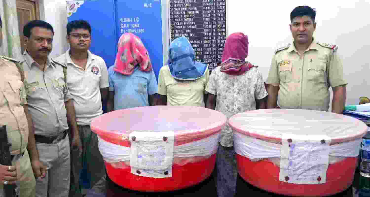 “The arrested men — Rauf Sheikh (45), Hasibur Sheikh (42) and Barkat Sheikh (45) — are all residents of Narayanpur village. They were produced before the Malda District Court and the judge ordered seven days of police custody,” said a police officer. “The arrested men — Rauf Sheikh (45), Hasibur Sheikh (42) and Barkat Sheikh (45) — are all residents of Narayanpur village. They were produced before the Malda District Court and the judge ordered seven days of police custody,” said a police officer.