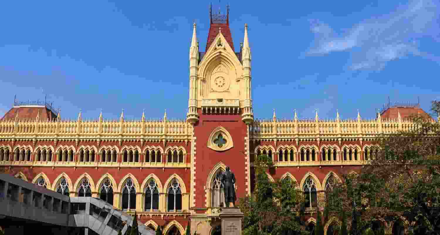 Calcutta High Court sought a report from the West Bengal government over allegations of police publicly parading arrested TMC leaders. Calcutta High Court sought a report from the West Bengal government over allegations of police publicly parading arrested TMC leaders.