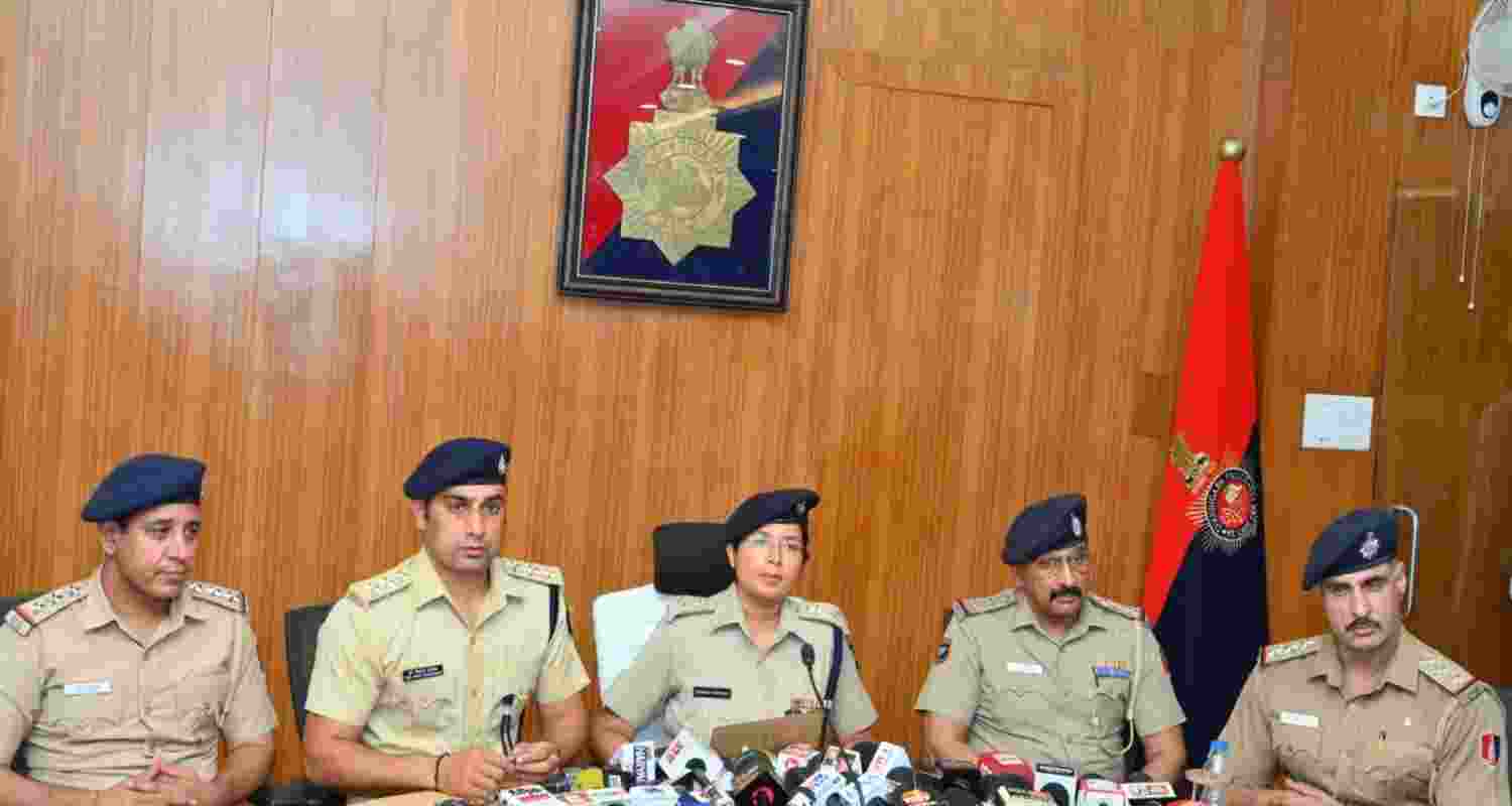 Chandigarh police bust inter-state arms supply gang. Chandigarh police bust inter-state arms supply gang.