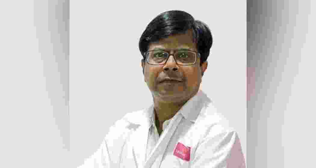 The government doctor, Dr Balaji, a renowned oncologist and associate professor at the hospital in Chennai is critically injured following an attack by a patient’s son over treatment grievances. The government doctor, Dr Balaji, a renowned oncologist and associate professor at the hospital in Chennai is critically injured following an attack by a patient’s son over treatment grievances.