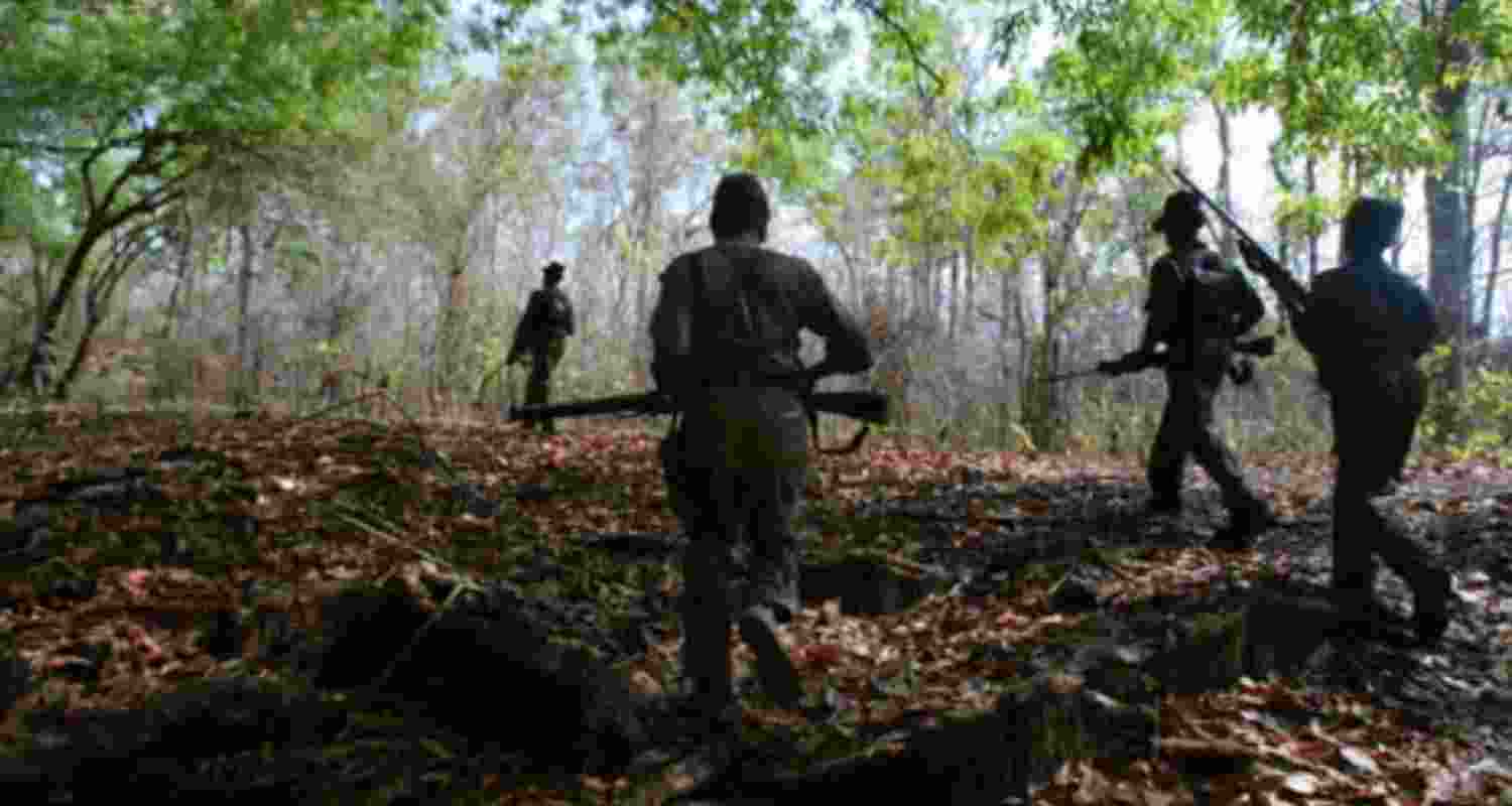 3 Naxalites with ₹14 lakh bounty killed in Chhattisgarh 3 Naxalites with ₹14 lakh bounty killed in Chhattisgarh