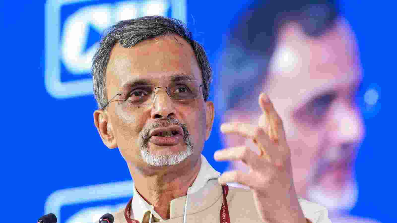 US Fed's rate cut likely to have little impact on India: CEA Nageswaran US Fed's rate cut likely to have little impact on India: CEA Nageswaran