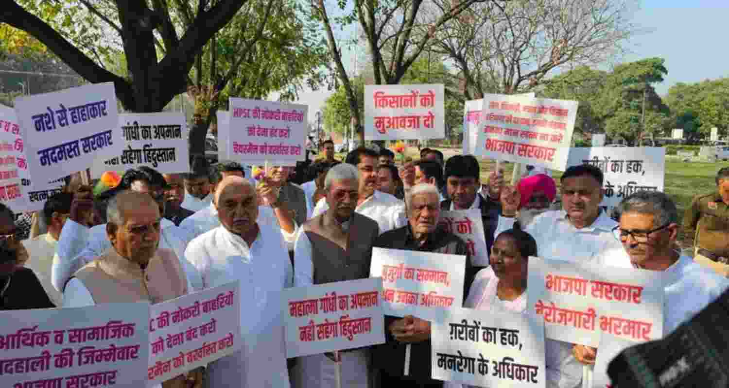 Congress leaders led by Bhupinder Singh Hooda during a protest march towards the Haryana Vidhan Sabha in Chandigarh on Tuesday. Congress leaders led by Bhupinder Singh Hooda during a protest march towards the Haryana Vidhan Sabha in Chandigarh on Tuesday.