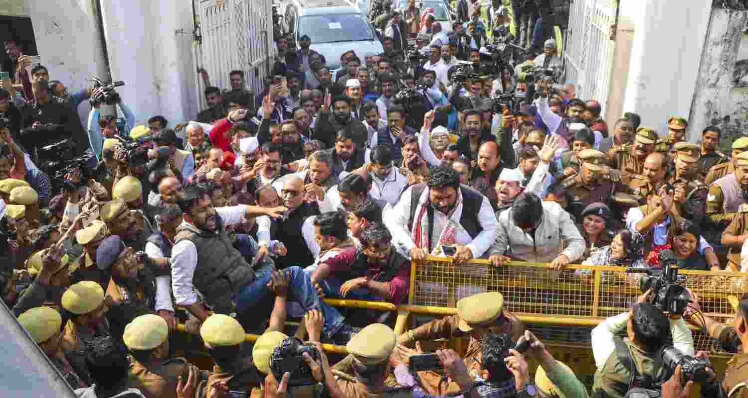 Clashes broke out between Congress workers and police personnel outside the party office in Lucknow on Monday as they were stopped from going to restive Sambhal. Clashes broke out between Congress workers and police personnel outside the party office in Lucknow on Monday as they were stopped from going to restive Sambhal.