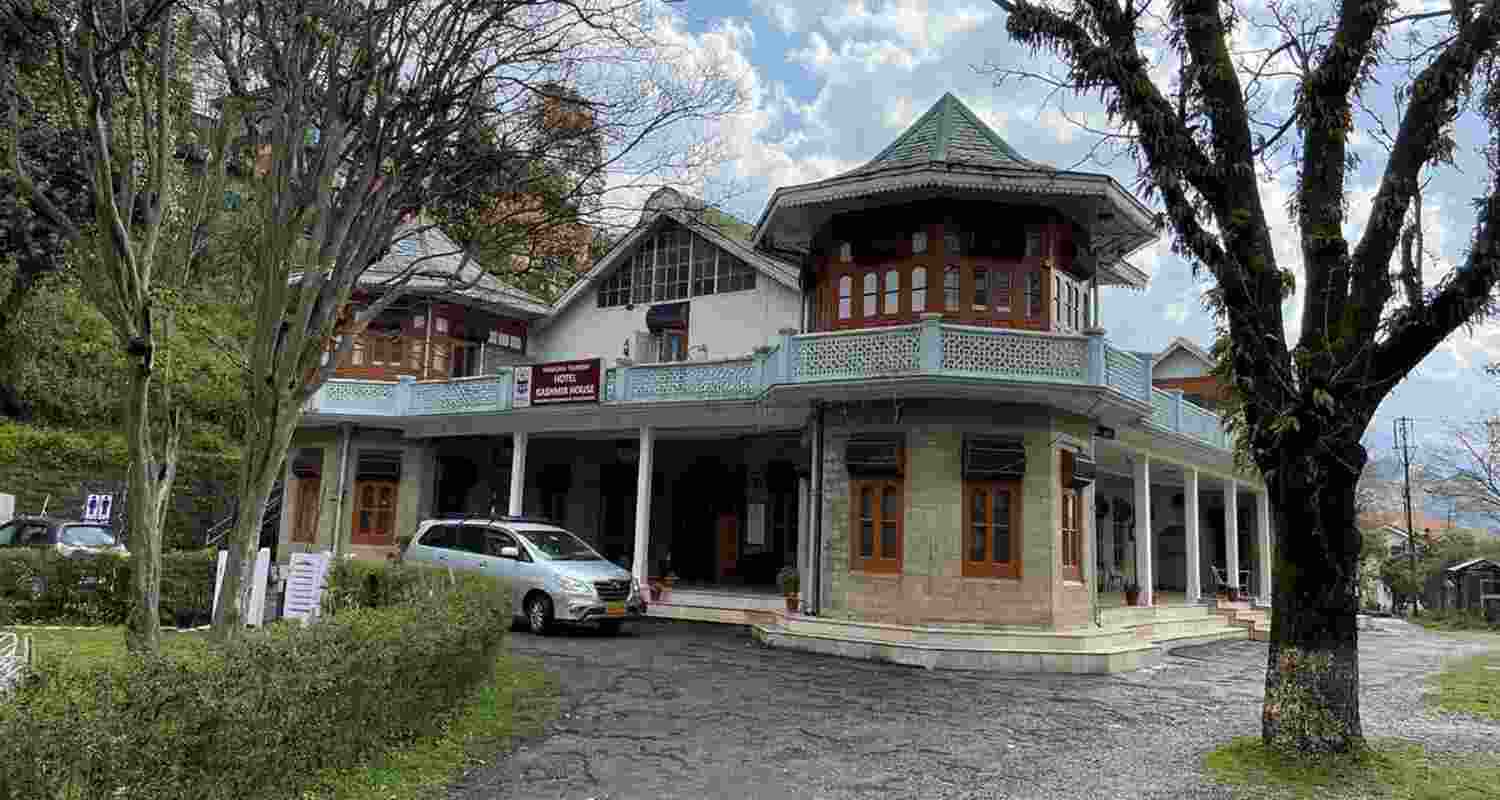 Critics slam Kashmir House lease plan, call for revival. Critics slam Kashmir House lease plan, call for revival.