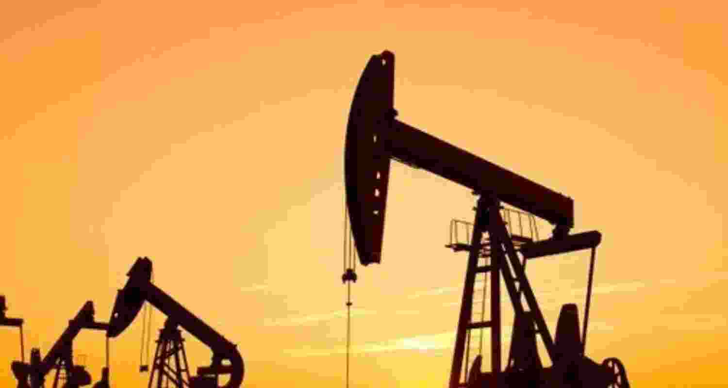 Crude oil prices drop amid mixed US-Iran signals on peace deal Crude oil prices drop amid mixed US-Iran signals on peace deal