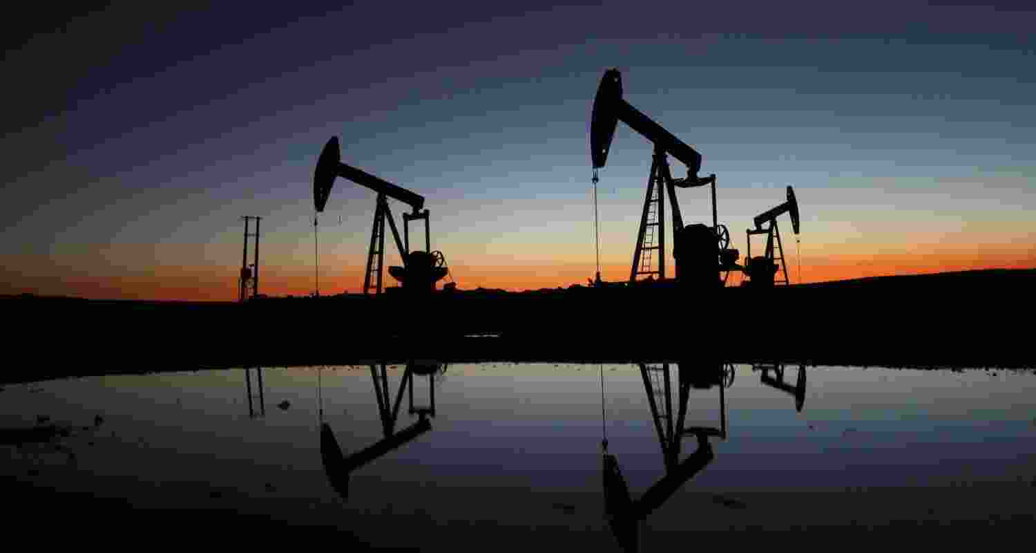 Crude oil prices jump to $85 amid escalating Mid-East tensions Crude oil prices jump to $85 amid escalating Mid-East tensions