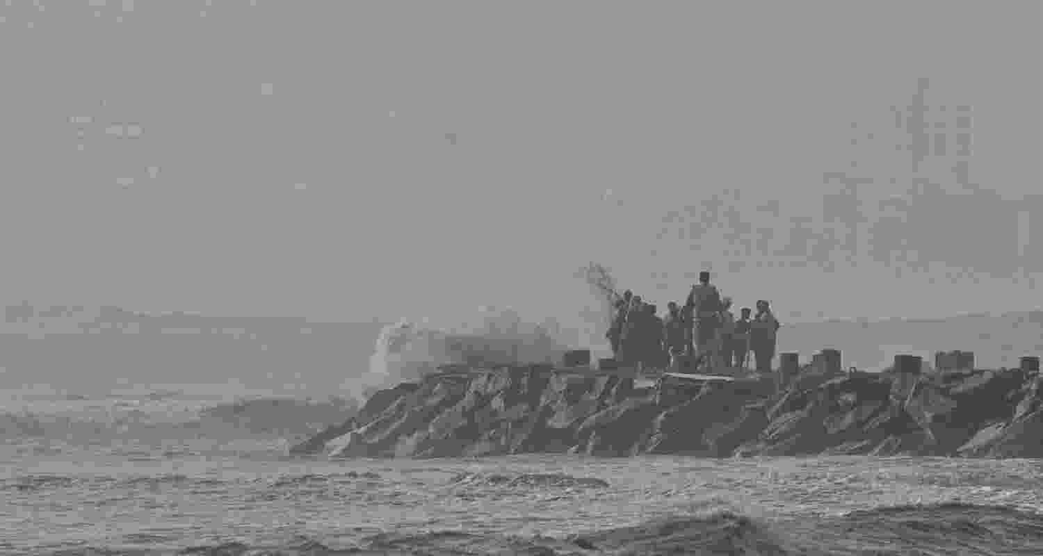 The storm is expected to recurve eastwards from October 6 and weaken gradually. The storm is expected to recurve eastwards from October 6 and weaken gradually.