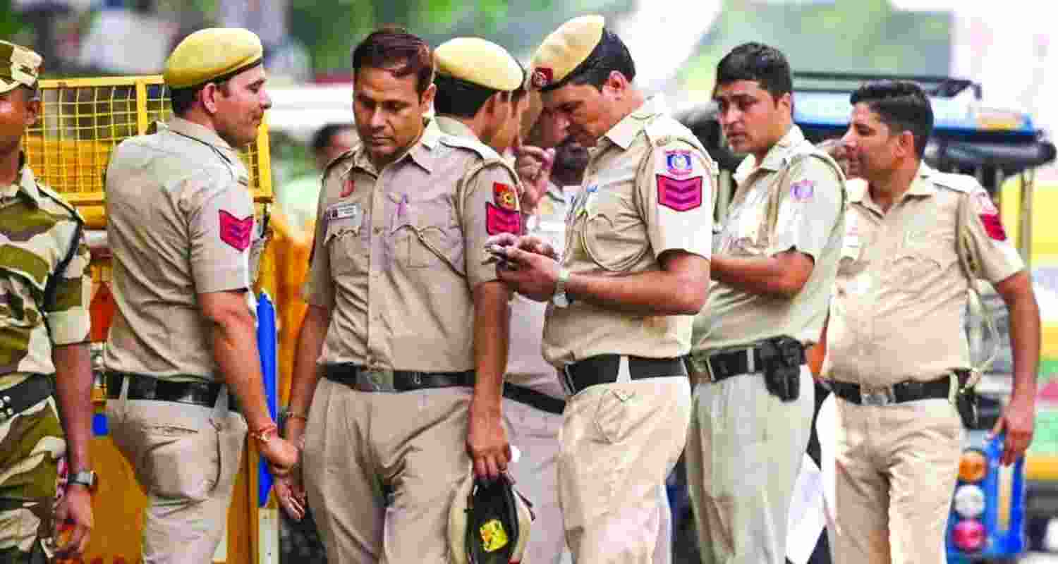 Three held for stabbing man to death in Delhi Three held for stabbing man to death in Delhi