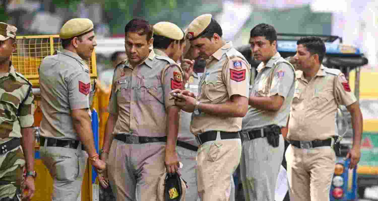 Delhi Police has attached assets worth nearly ₹5 crore belonging to Kusum, a well-known drug dealer from Sultanpuri. (Representative image) Delhi Police has attached assets worth nearly ₹5 crore belonging to Kusum, a well-known drug dealer from Sultanpuri. (Representative image)