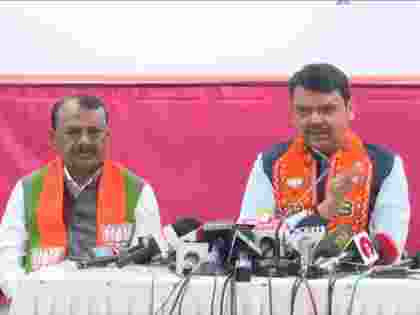 Shiv Sena MP Rajendra Gavit rejoins BJP in Palghar Shiv Sena MP Rajendra Gavit rejoins BJP in Palghar