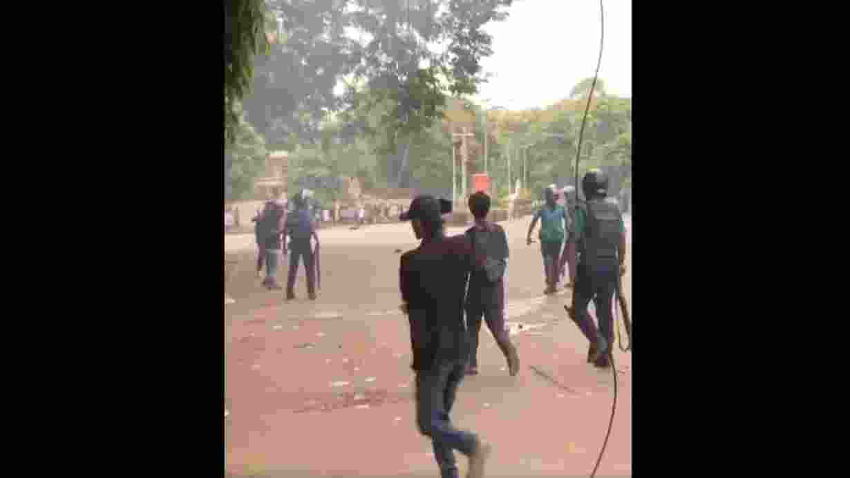 US recommended that its citizens do not travel to Bangladesh amid a strict curfew with shoot-at-sight orders imposed by Bangladesh police across the country in a move to end protests, largely by students demanding an end to quotas in government jobs, which began weeks ago. US recommended that its citizens do not travel to Bangladesh amid a strict curfew with shoot-at-sight orders imposed by Bangladesh police across the country in a move to end protests, largely by students demanding an end to quotas in government jobs, which began weeks ago.