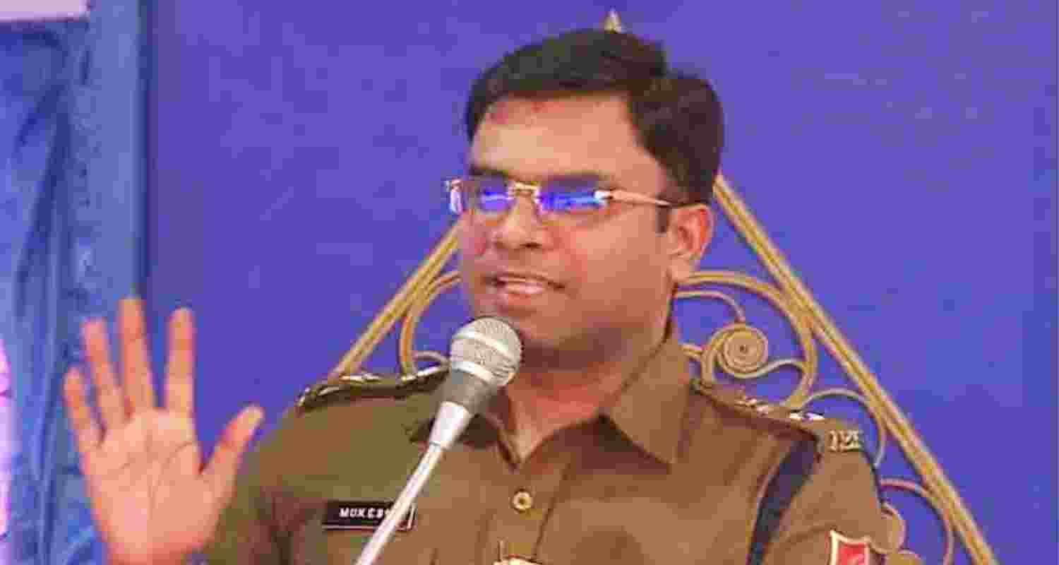 IPS officer Mukesh, IPS officer Mukesh,