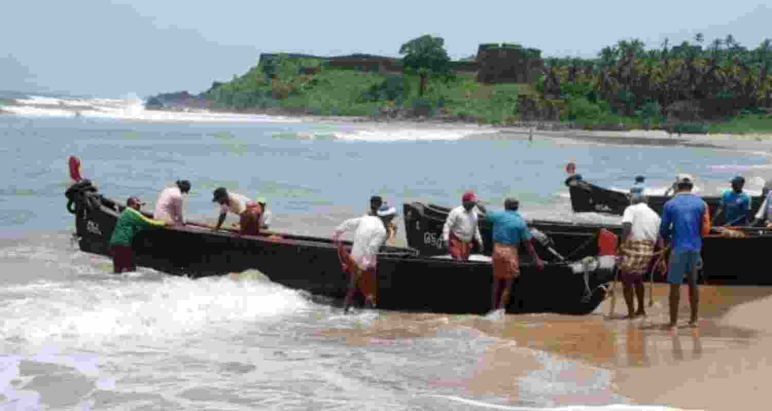 469 Kerala fishermen died, 160 went missing since 2015 469 Kerala fishermen died, 160 went missing since 2015