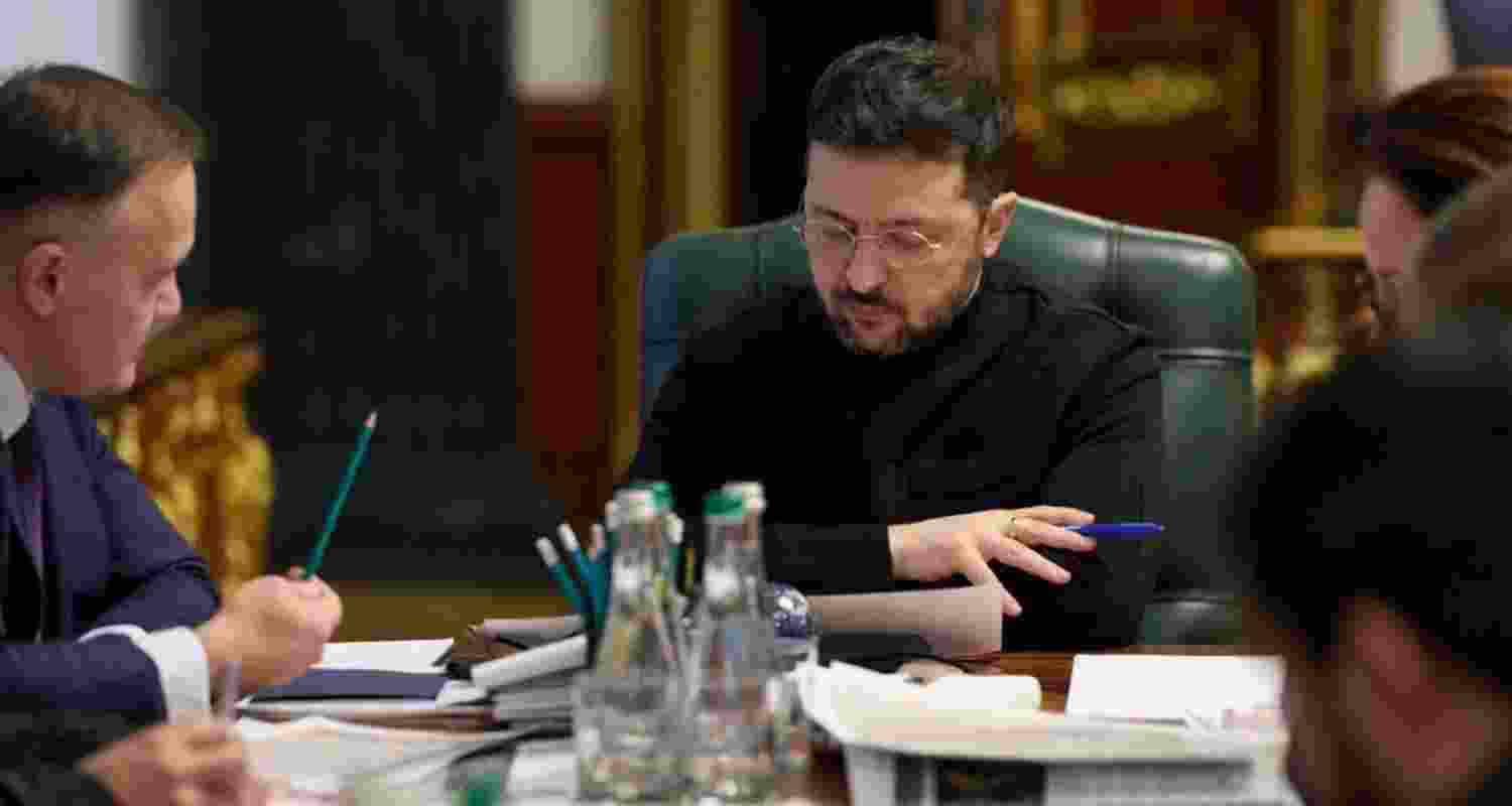 According to city officials, 471 apartment buildings in Kyiv remained without heat on Wednesday, nearly a week after the Russian attacks damaged critical infrastructure According to city officials, 471 apartment buildings in Kyiv remained without heat on Wednesday, nearly a week after the Russian attacks damaged critical infrastructure